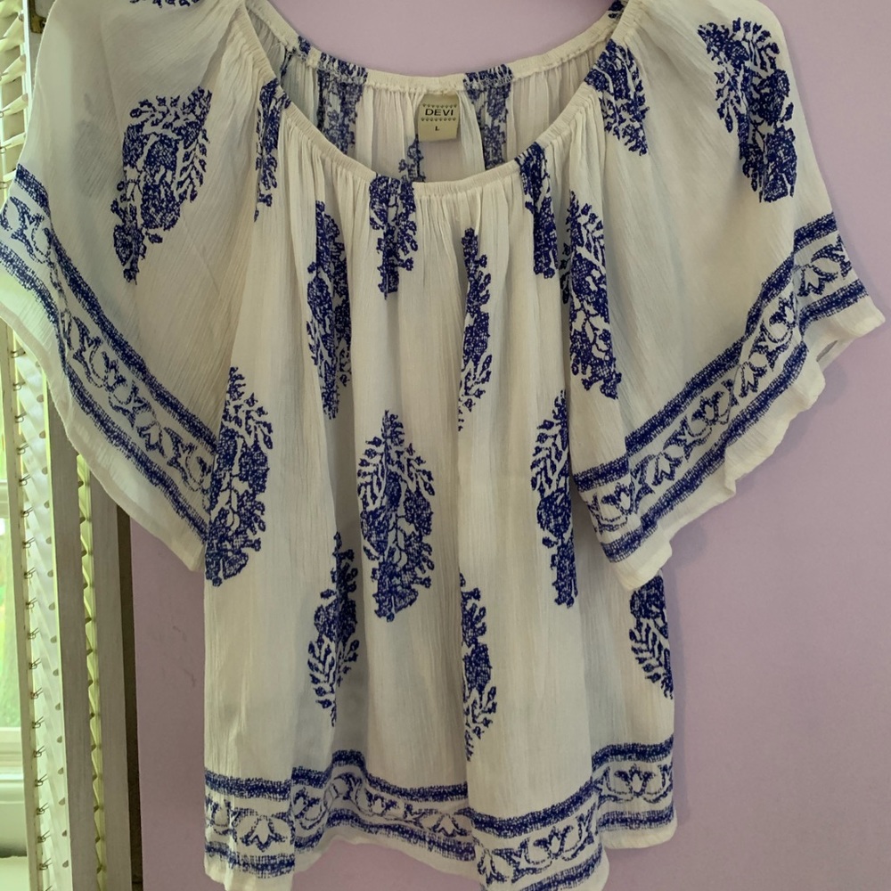 Devi Ivory Floral Off The Shoulder Top Size L